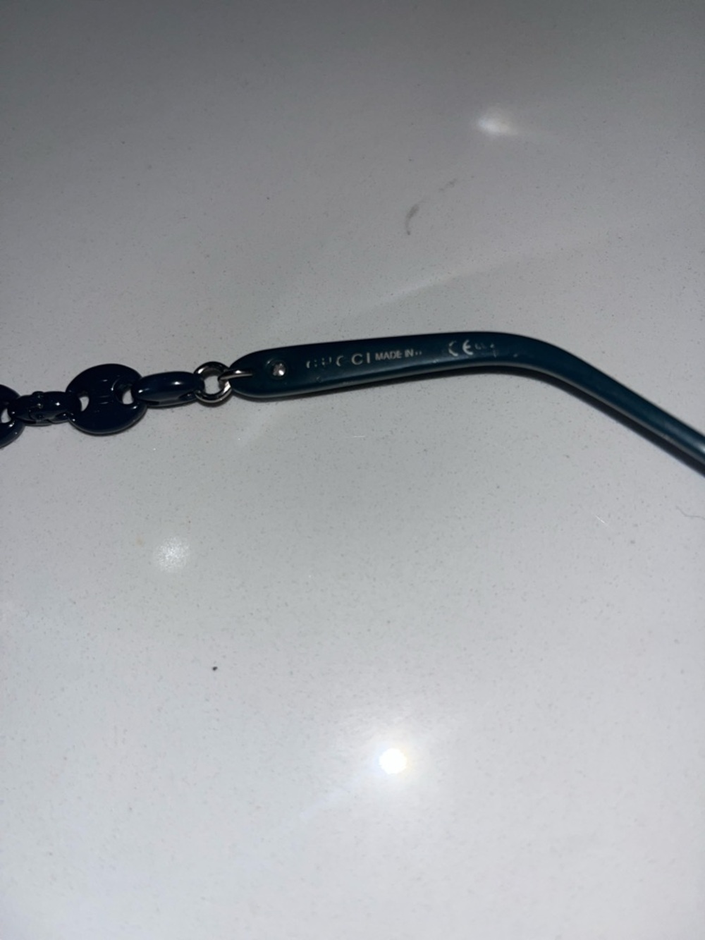 Gucci Black Frame Sunglasses with Silver Accents - Picture 5 of 5